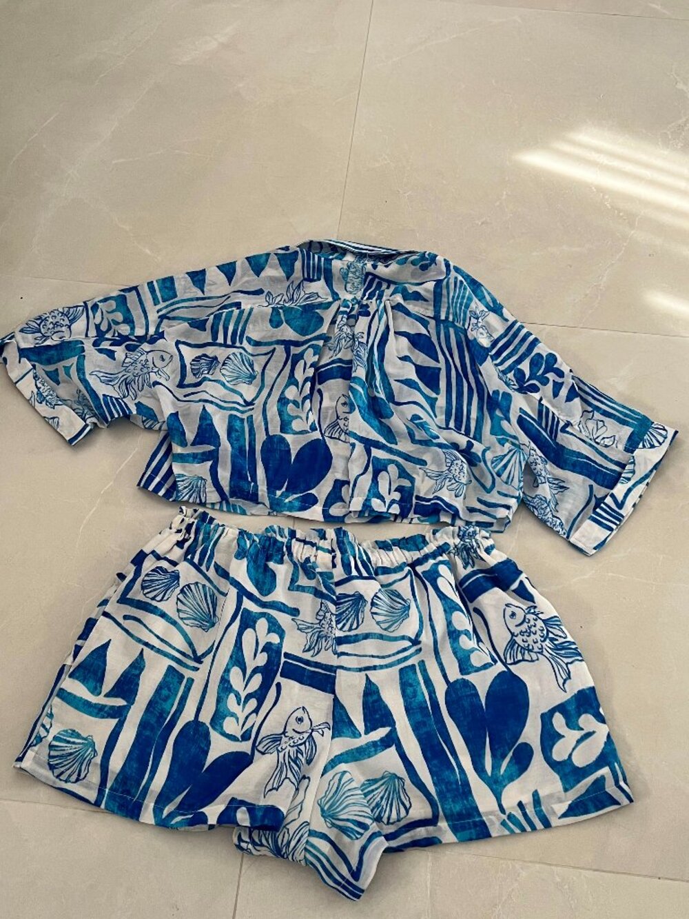 Blue/White Nautical Set - Whimsical Fish & Shell Print Crop Set XL